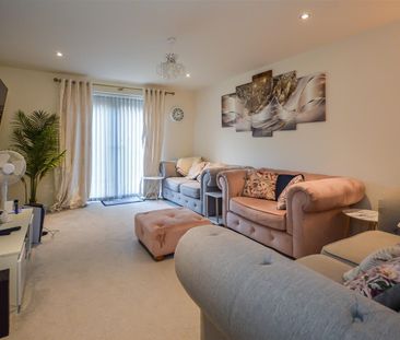 Bobbin Way, Wakefield - Photo 2