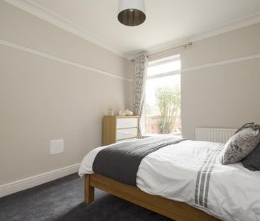 1 bedroom in a house share to rent - Photo 3