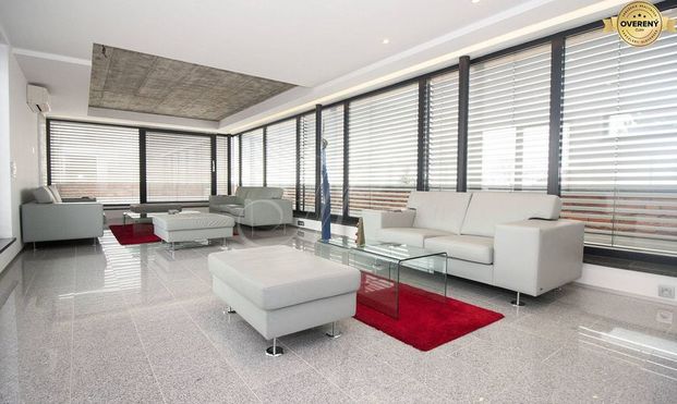 METROPOLITAN │Luxusný 4i byt na prenájom v Bratislave - Photo 1