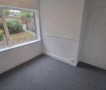 2 bedroom maisonette to rent - Photo 6