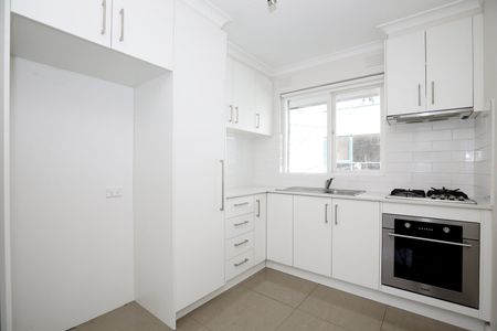 5/13 Lewisham Road, Windsor VIC 3181 - Photo 3