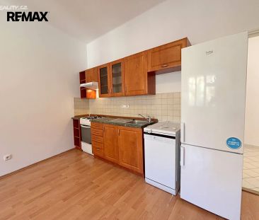 Pronájem bytu 2+kk 46 m² - Photo 2