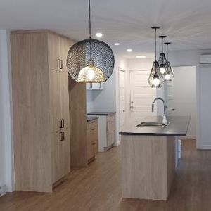 Grand 5 ½ haut de gamme à louer – Construction récente – Disponible maintenant - Photo 2