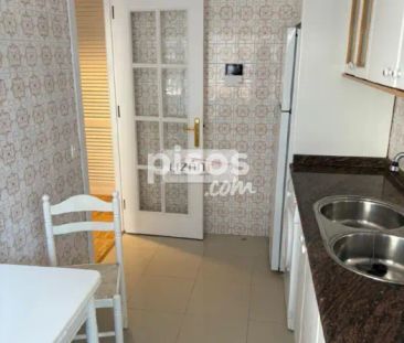 Piso en alquiler en Calle de Pérez de la Sala - Photo 4