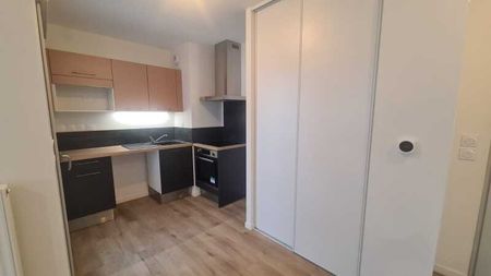 Location Appartement 2 pièces 45m² SARAN 45770 - Photo 4