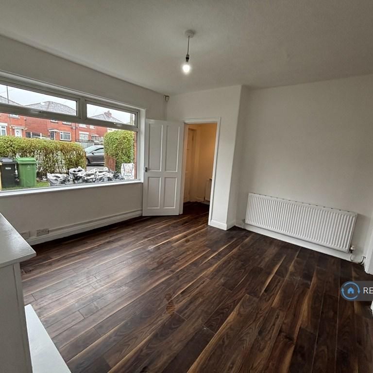 3 bedroom detached house to rent - Photo 1