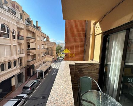 BEAUTIFUL APARTMENT FOR RENT IN THE CENTER OF TORREVIEJA - ALICANTE PROVINCE - Photo 4