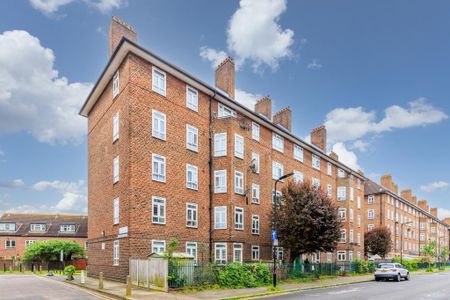 3 bedroom flat to rent - Photo 3