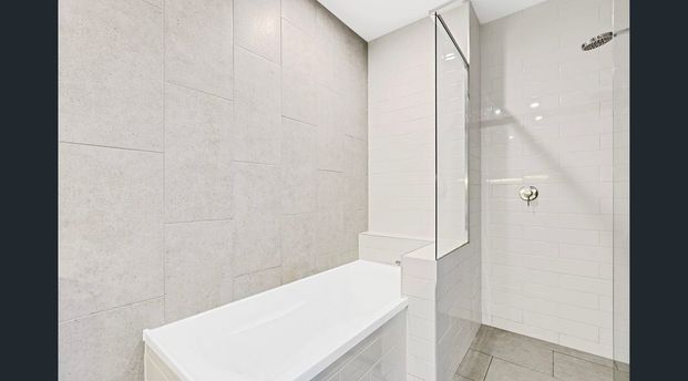 Stylish 3-Bedroom Townhouse in Brightwater! - Photo 1