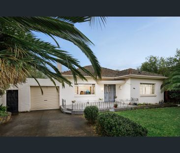 12 Lyttle Ave, Essendon, Vic 3040 - Photo 6