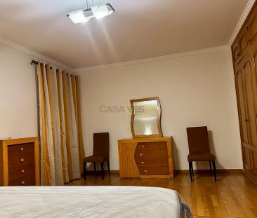 Apartment T2 in Faro (Sé e São Pedro), Faro - Photo 1