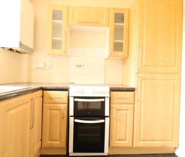 The Fairways, Scunthorpe - Photo 6