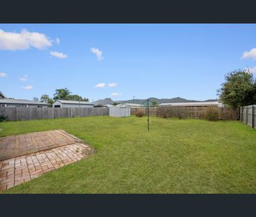 166 Upper Miles Avenue, Kelso, Qld 4815 - Photo 5