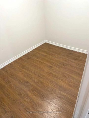 92 Silverstone Drive #Basement - Photo 3