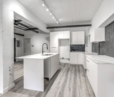 4855 Ch. Queen-Mary, #40B - Photo 5