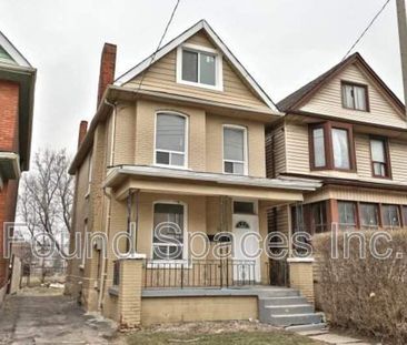 $1,799 / 2 br / 1 ba / 1100 sqft 33 Harvey St unit 1 - Photo 6