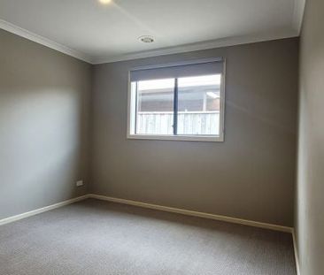 Comfortable Family Living in a Prime Location - Photo 4