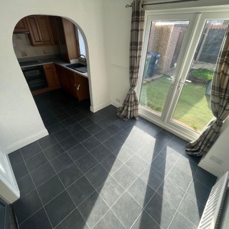 3 bed terraced house to rent in Wilton Way, Eston, Middlesbrough, TS6 - Photo 3