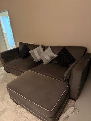 1 Bed Flat, Queen Marys House, SW15 - Photo 1