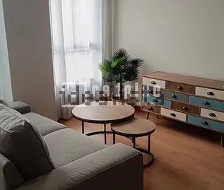 Alquiler de piso en Calle Armengual de la Mota - Photo 2