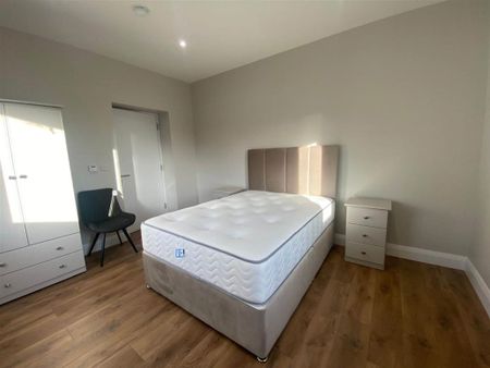 21 Upper Main Street, Letterkenny, County Donegal - Photo 4