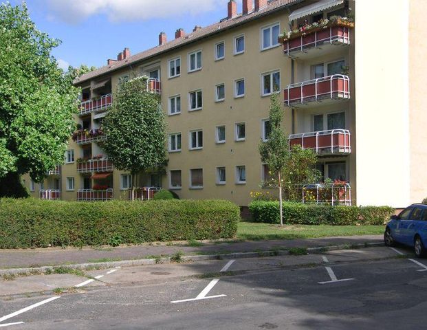 Schöne 2-Zimmer-Wohnung in Sossenheim zu vermieten! - Foto 1