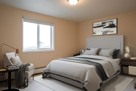 555 River Avenue - Photo 5