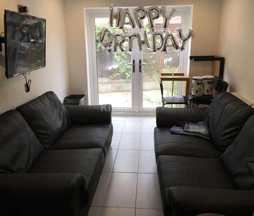 Cathays Terrace, Cathays, CF24 - Photo 2