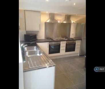 1 bedroom in a house share to rent - Photo 6