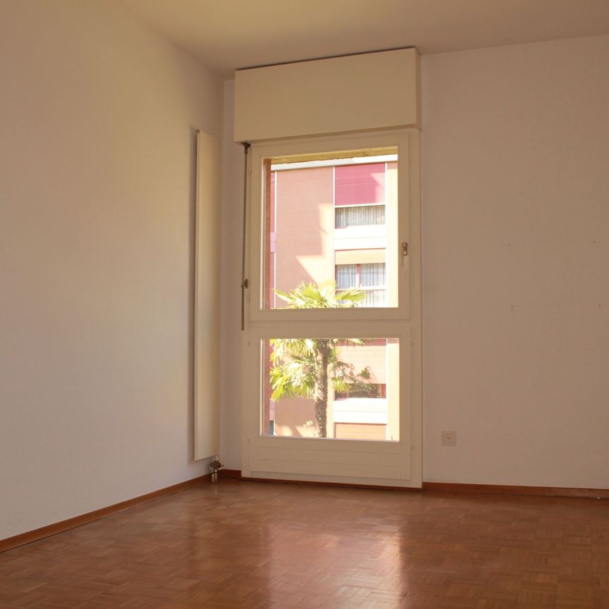 Luminoso appartamento di 2.5 locali immerso nel verde! - Foto 1