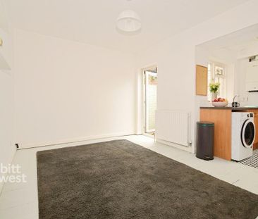 3 bedroom terraced house to rent - Photo 4