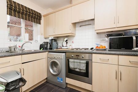 1 bedroom flat to rent - Photo 4