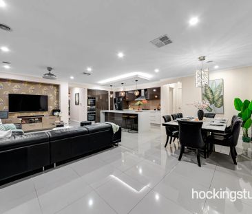 GREAT FAMILY HOME IN WOLLERT - Photo 2