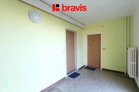 Pronájem bytu 1+kk, Brno - Starý Lískovec, lodžie, šatna, ulice U Pošty - Photo 4