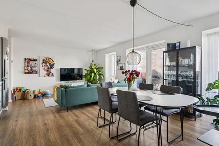 Moderne 3-værelses lejlighed med fantastisk udsigt - Photo 4