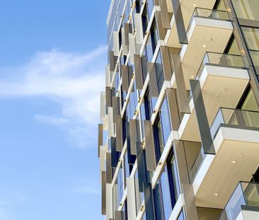 Welcome to apartment 412 in Hyde Lane. - Photo 2