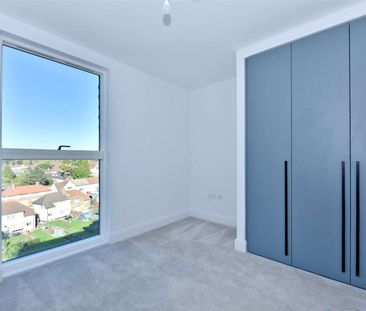 A modern one bedroom apartment in the Horlicks Quarter by Berkeley ... - Photo 2