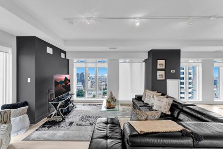 For Lease - 210 Victoria Street Unit# 4407, Toronto, Ontario - Photo 2