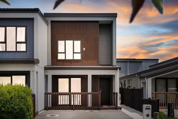 Beautiful home looking to make new memories! - Photo 1