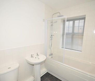 2 bedroom terraced house to rent - Photo 6