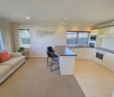 Fully Furnished on Fifth - Photo 6