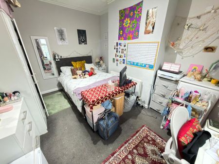 Gwenfron Road, Liverpool. - Photo 2