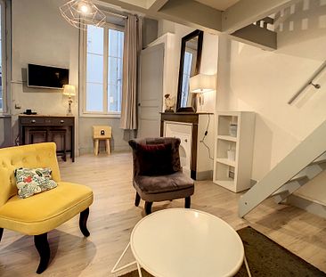 T1 MEUBLE - 31 m2 - 69006 - LYON - Photo 2