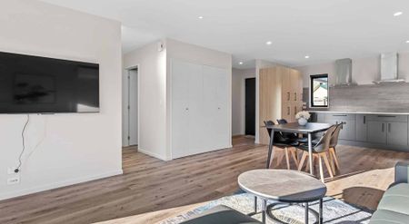 Shared Living - Photo 2