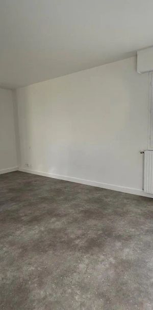 Appartement à louer 1 pièce 28m² - Photo 1