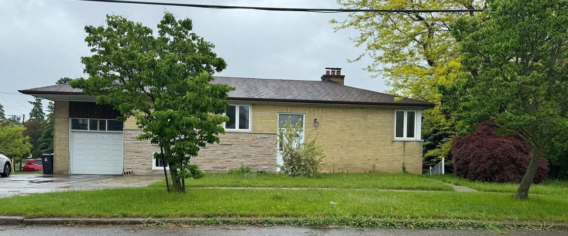 For Lease - 2 Stevenwood Road Unit# BSMT, Toronto, Ontario - Photo 1