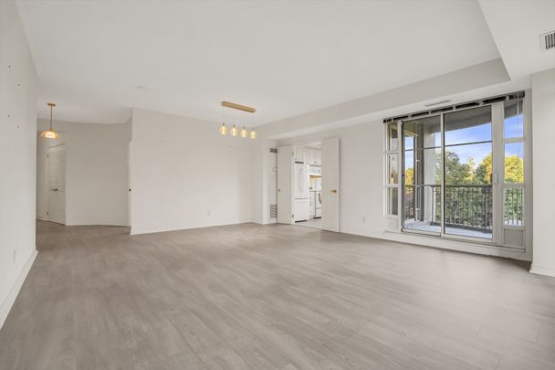 For Lease - 3085 Bloor Street Unit# 415, Toronto, Ontario - Photo 1