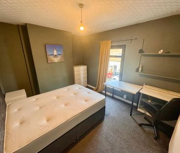 132 Donnybrook Street, Belfast, BT9 7DG - Photo 4