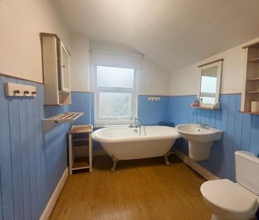 2 bedroom terraced house to rent - Photo 6