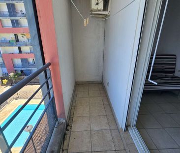 Location Appartement 1 pièce 21m² STE CLOTILDE 97490 - Photo 3